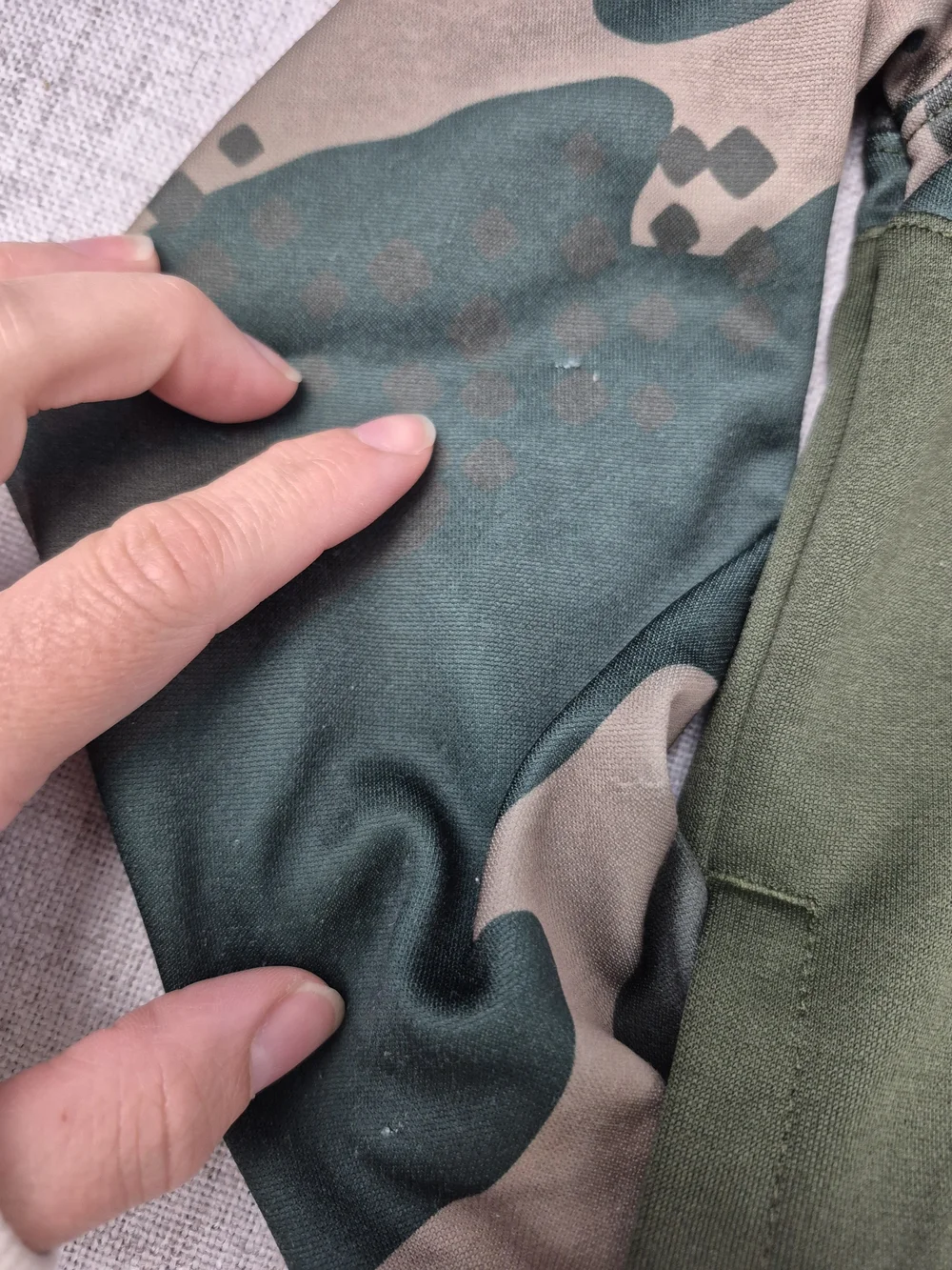 Nike Boys Camo Tracksuit Set Full-Zip Jacket & Joggers Size 6 (5-6Y)
